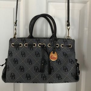Dooney & Bourke bag